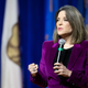 Illustration for article titled Marianne Williamson Casts Powerful Endorsement Spell on Bernie Sanders